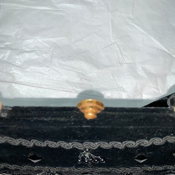 Lg Soure Black Velvet Beaded Frame Bag Deco Clasp - Picture 3 of 7